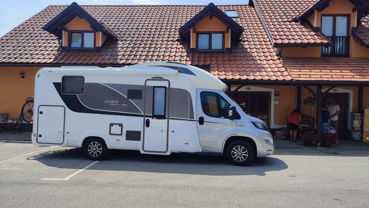 Apartments - Turisticna Kmetija Vrbnjak Ljutomer Eksteriør billede